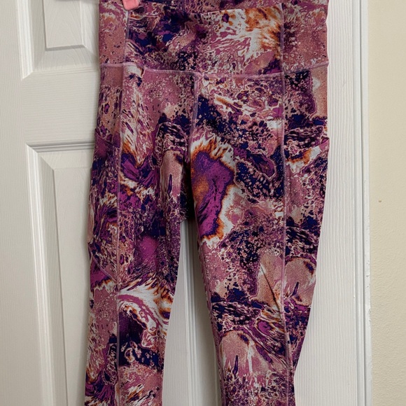 Stylish Women’s Pink and Purple Patterned Leggings - Picture 2 of 2
